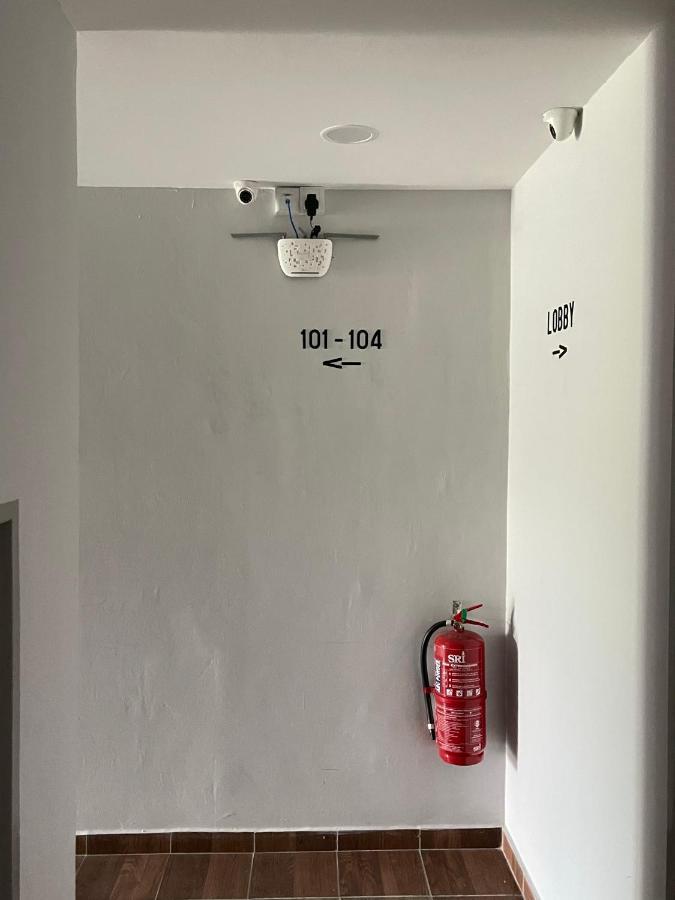 Reno Hotel איפוה מראה חיצוני תמונה