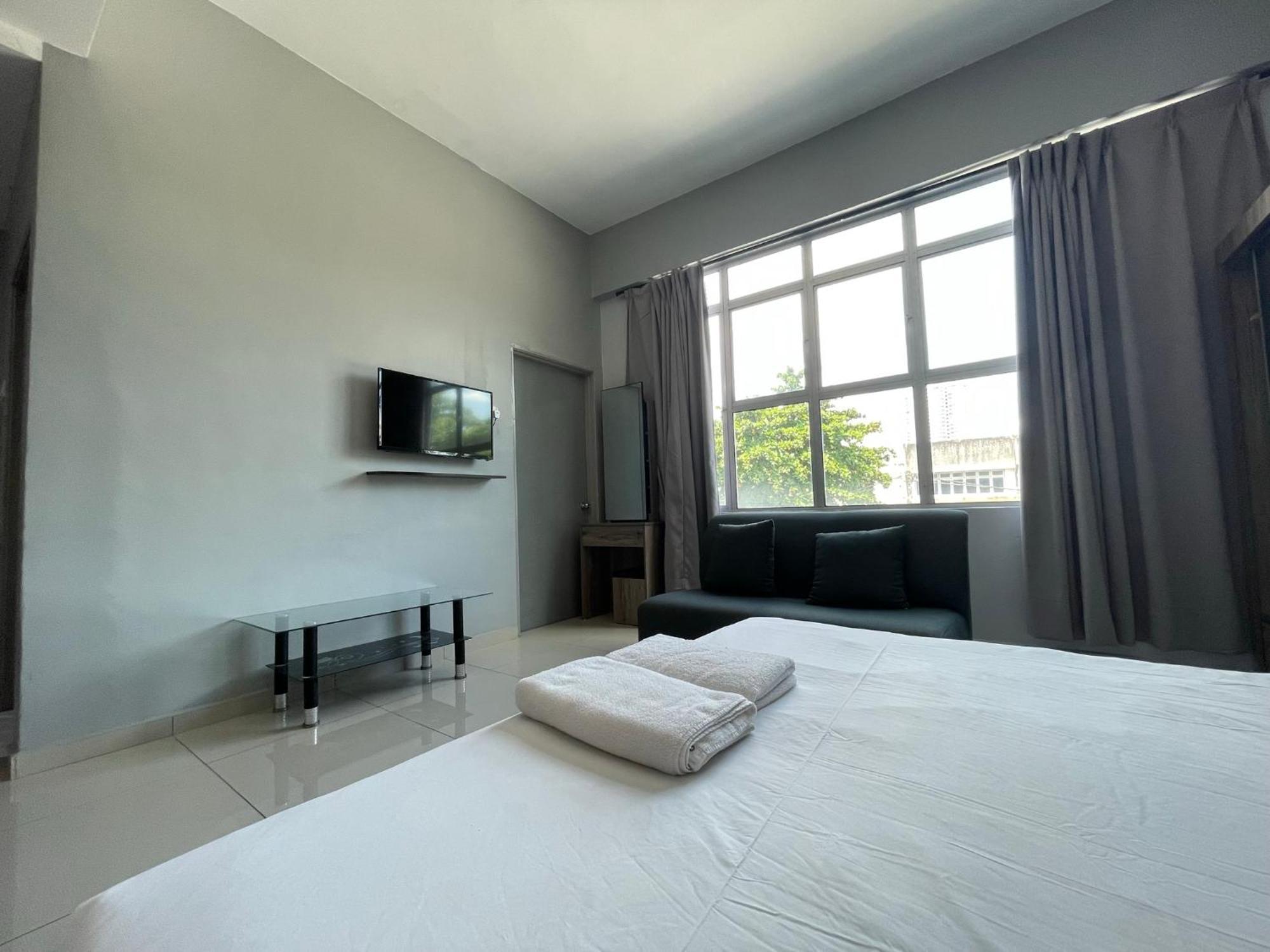 Reno Hotel איפוה מראה חיצוני תמונה
