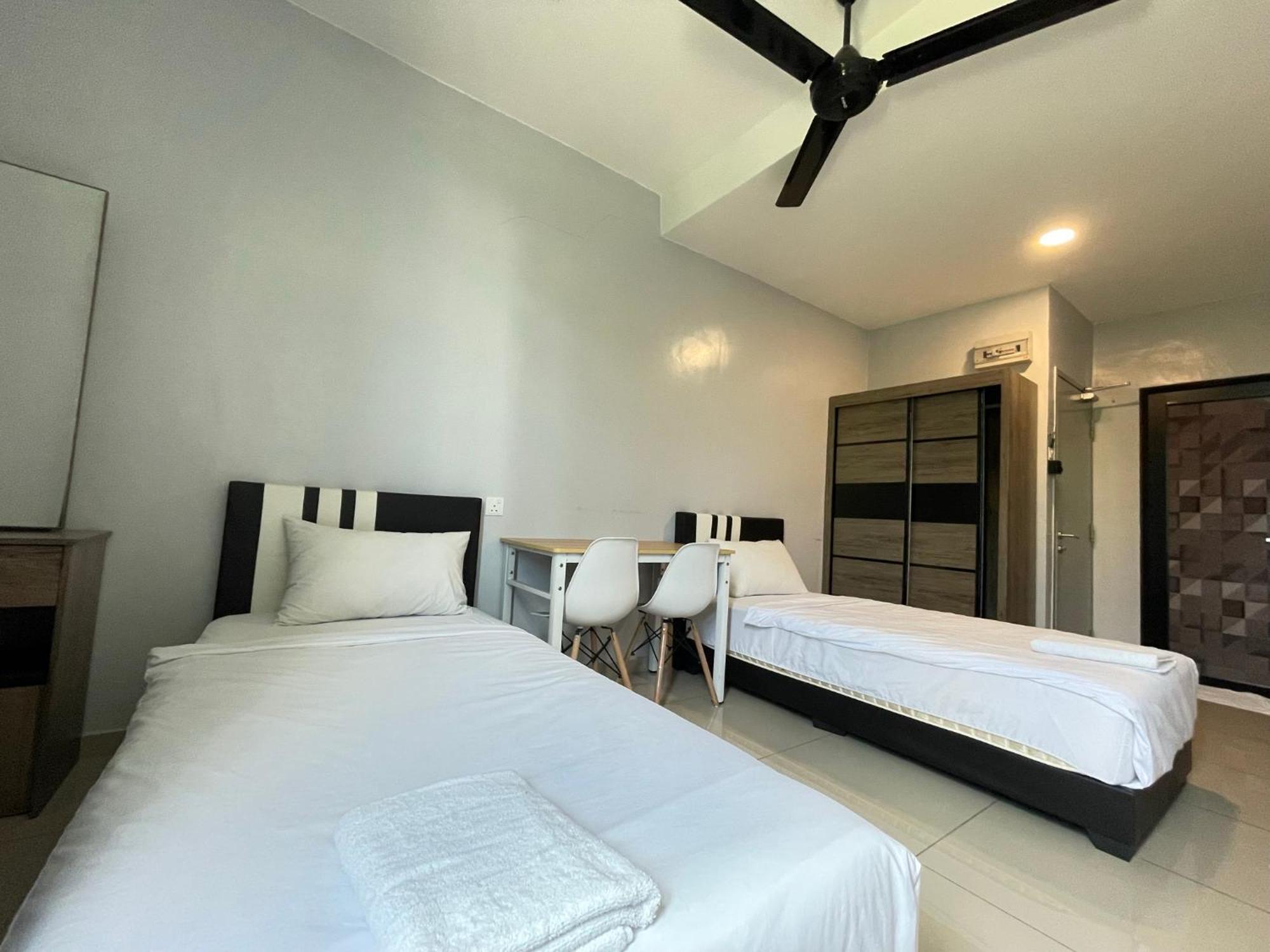 Reno Hotel איפוה מראה חיצוני תמונה