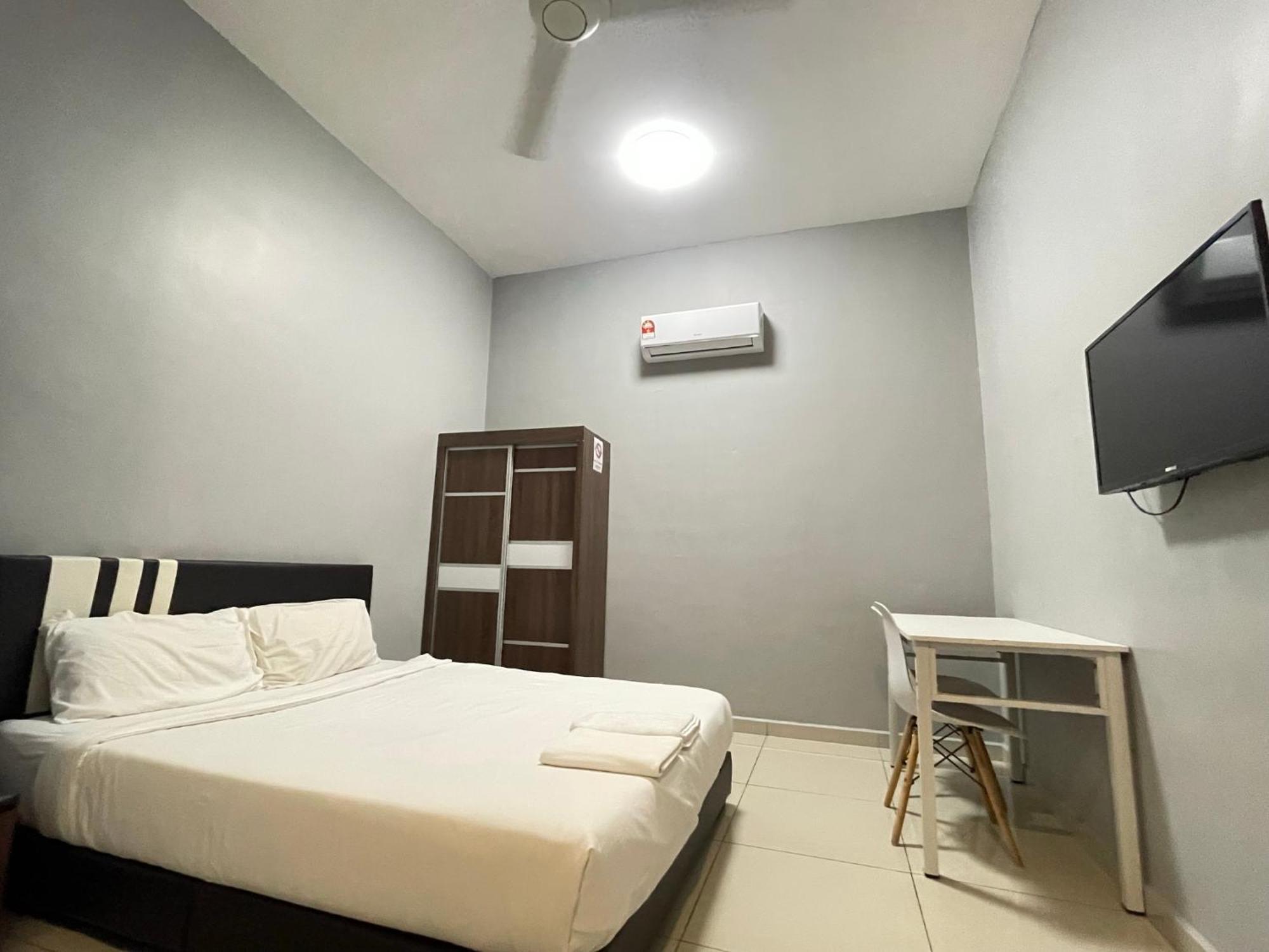 Reno Hotel איפוה מראה חיצוני תמונה