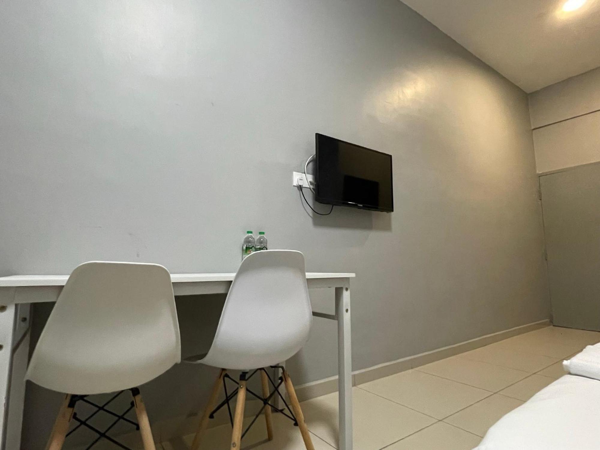 Reno Hotel איפוה מראה חיצוני תמונה